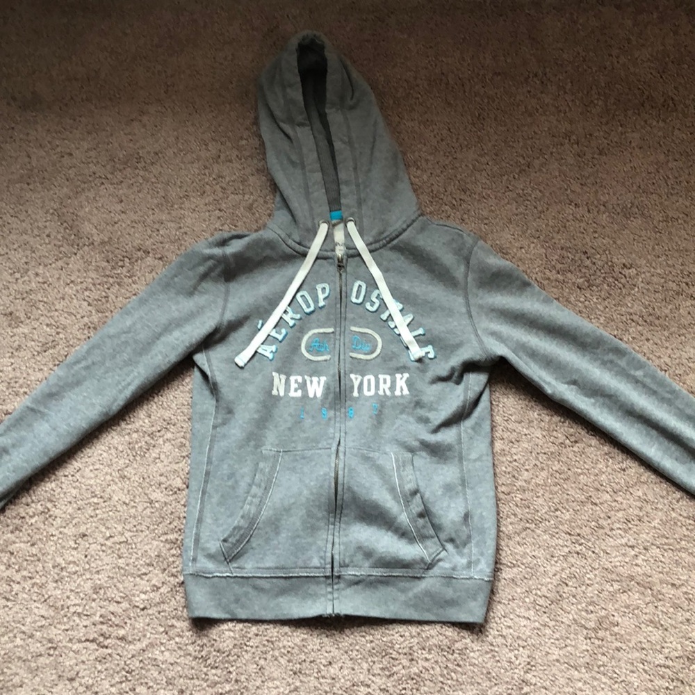 Aéropostale zip-up hoodie